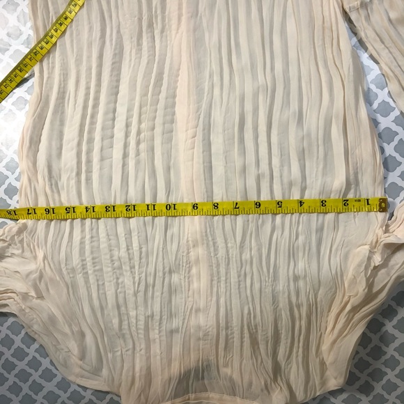 Apostrophe NWT women’s sheer crinkle  top Size S - Picture 10 of 15